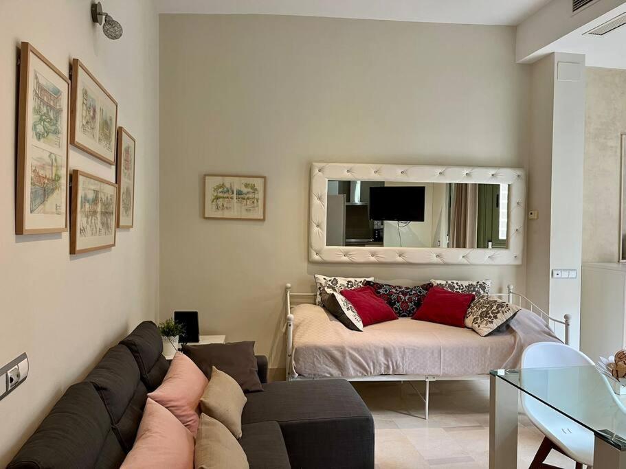 Apartamento Sierpes-Azofaifo Sevilha Exterior foto